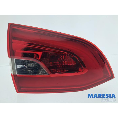 Peugeot - 308 - Achterlicht links
