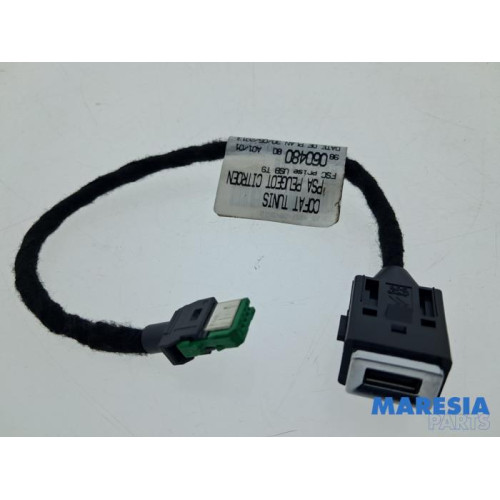 Peugeot - 308 - AUX/USB aansluiting