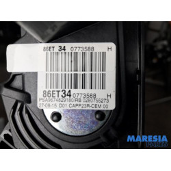 Peugeot - 308 - Gaspedal