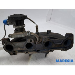 Citroen - C3 - Exhaust manifold