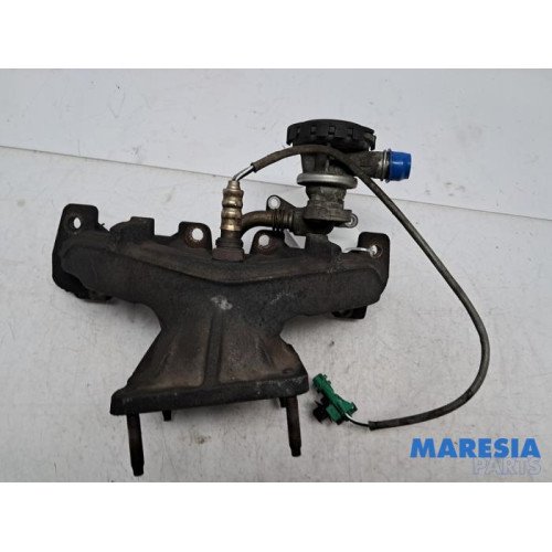 Citroen - C3 - Exhaust manifold