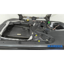 Peugeot - 107 - Door 2-door, right