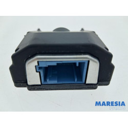 Citroen - Jumpy - Front camera