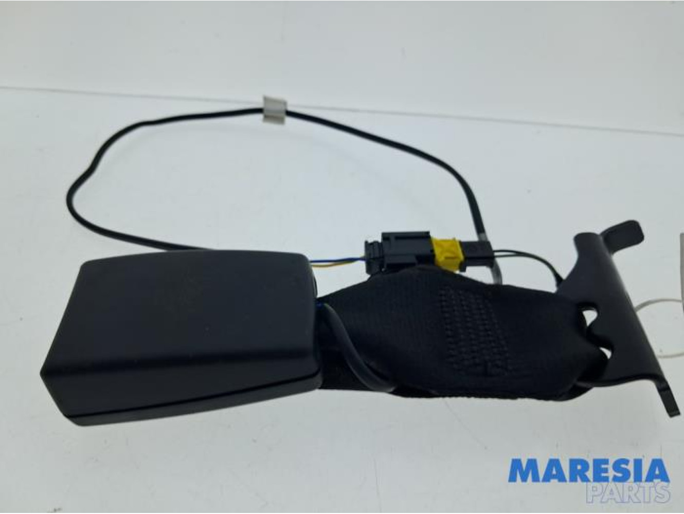 Fiat - Panda - Rear seatbelt buckle, left