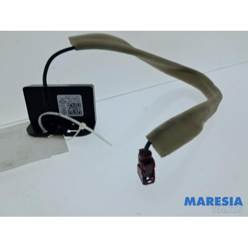 Renault - Arkana - Antenna Amplifier