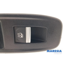 Renault - Arkana - Elektrisches Fenster Schalter