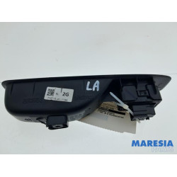 Renault - Arkana - Elektrisches Fenster Schalter