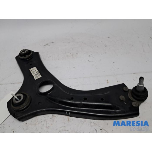 Renault - Arkana - Front lower wishbone, left