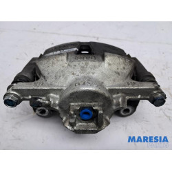 Renault - Arkana - Front brake calliper, left