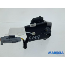 Renault - Arkana - Rear seatbelt buckle, left