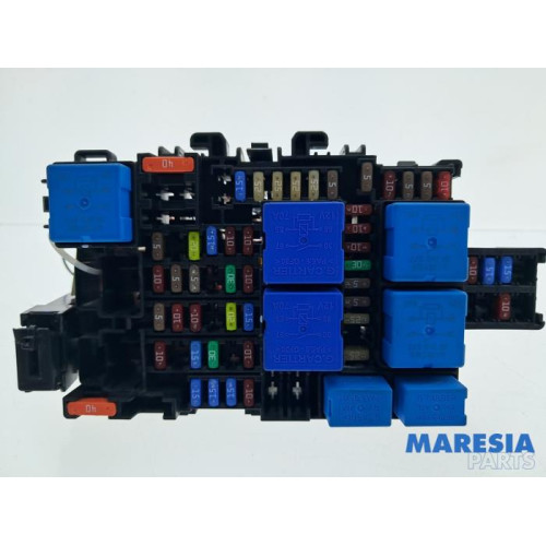 Renault - Arkana - Fuse box