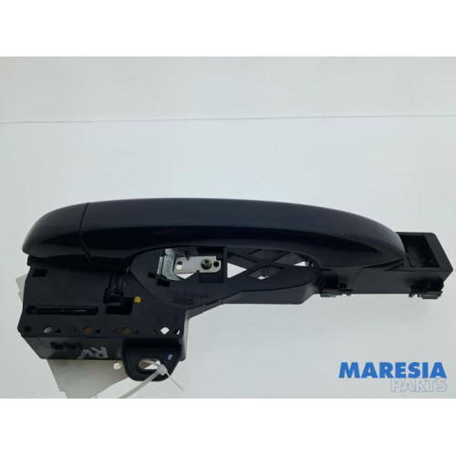 Renault - Arkana - Front door handle 4-door, right