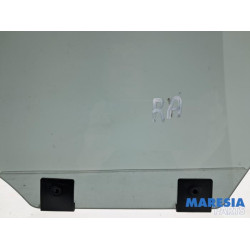 Renault - Arkana - Rear door window 4-door door, rear right