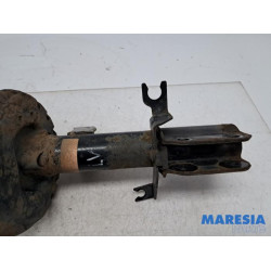 Renault - Twingo - Front shock absorber rod, left