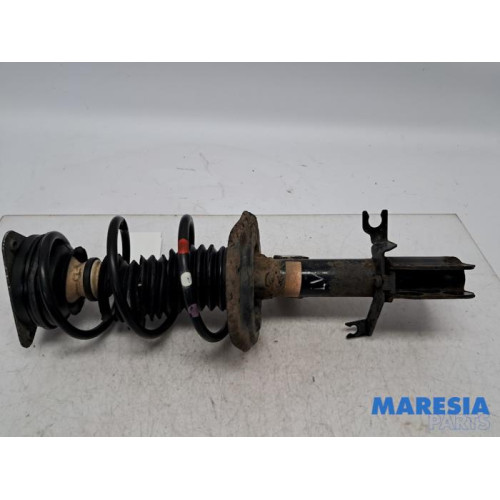 Renault - Twingo - Front shock absorber rod, left