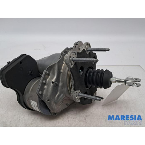Renault - Arkana - Brake servo
