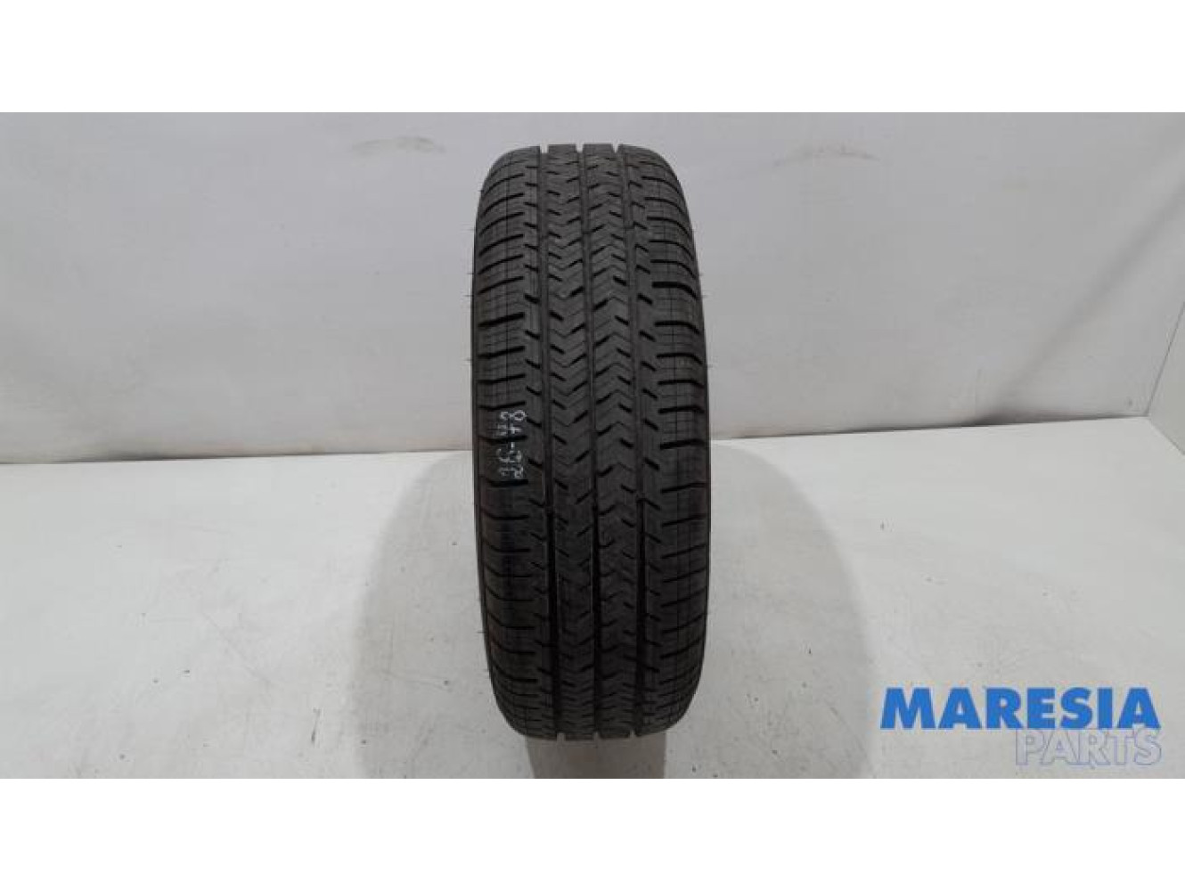 Citroen - Jumpy - Tyre