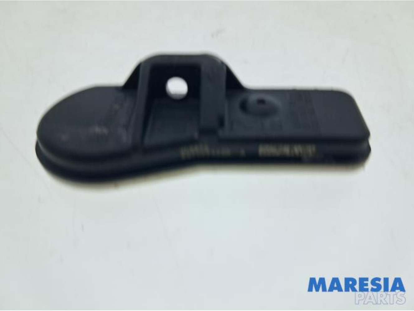 Renault - Captur - Tyre pressure sensor