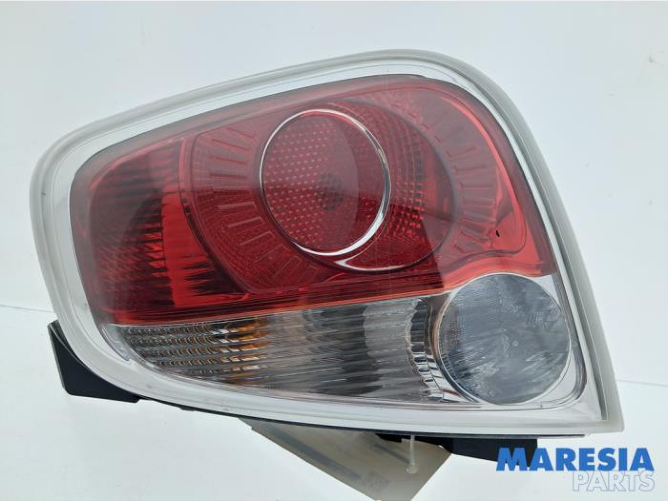 Fiat - 500 - Taillight, right