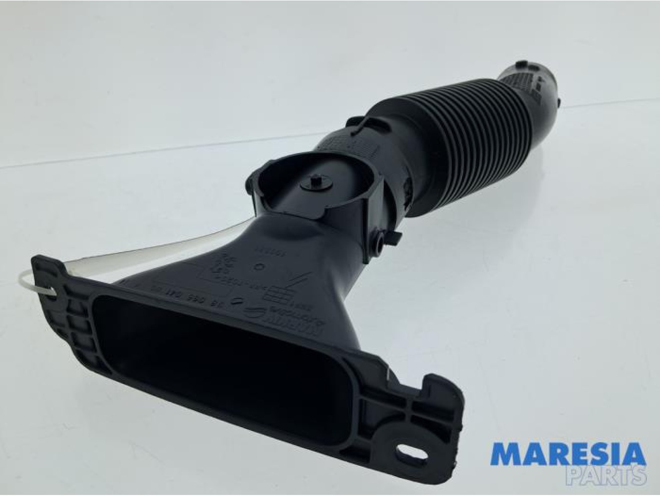 Peugeot - 308 - Air intake hose