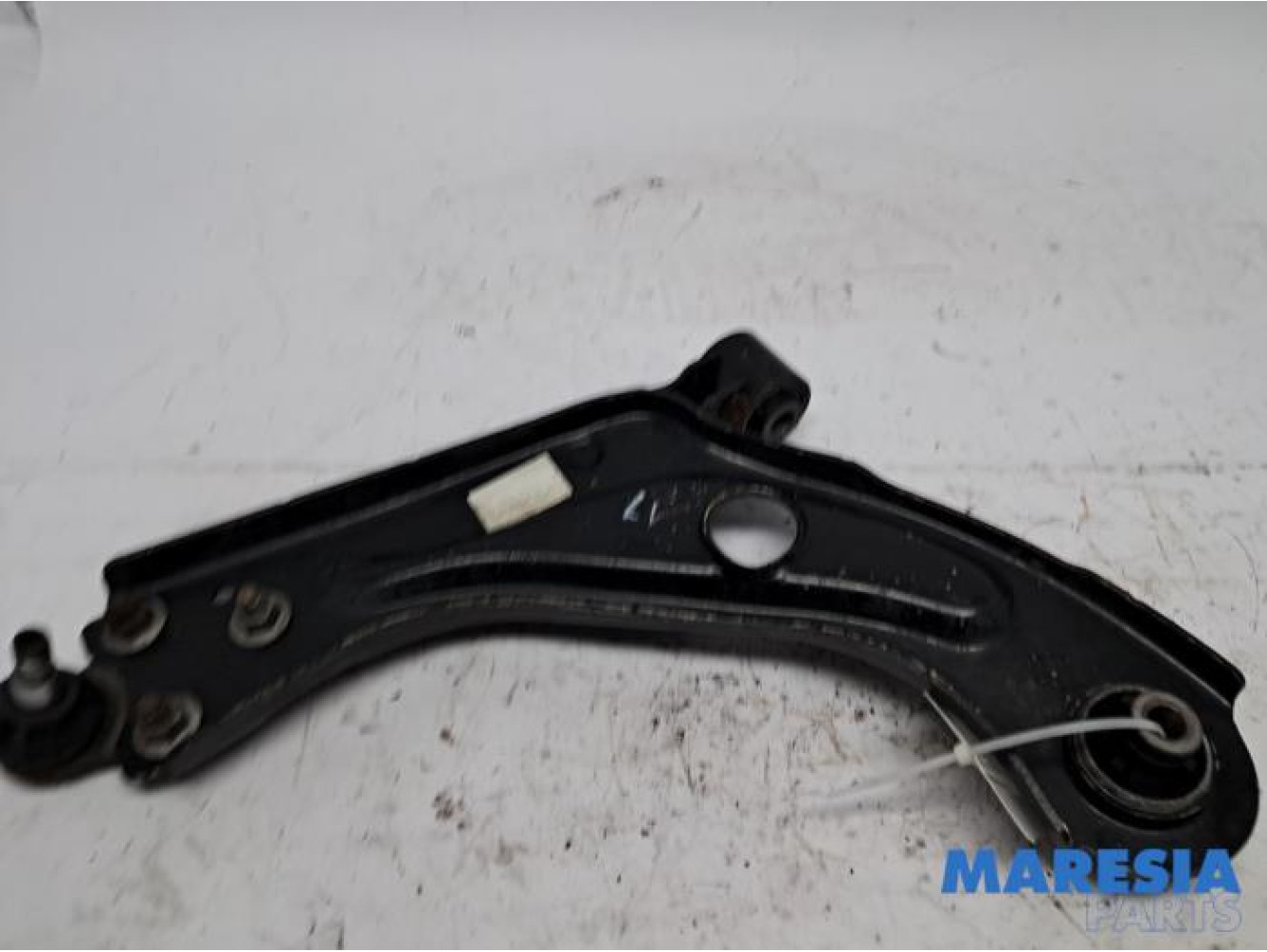 Peugeot - 308 - Querlenker unten links vorne
