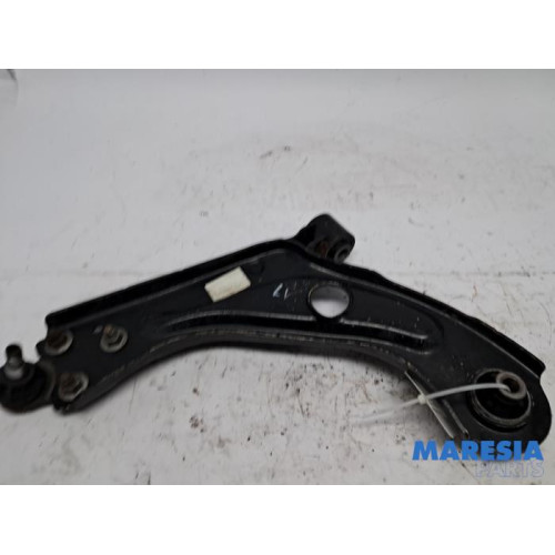 Peugeot - 308 - Querlenker unten links vorne