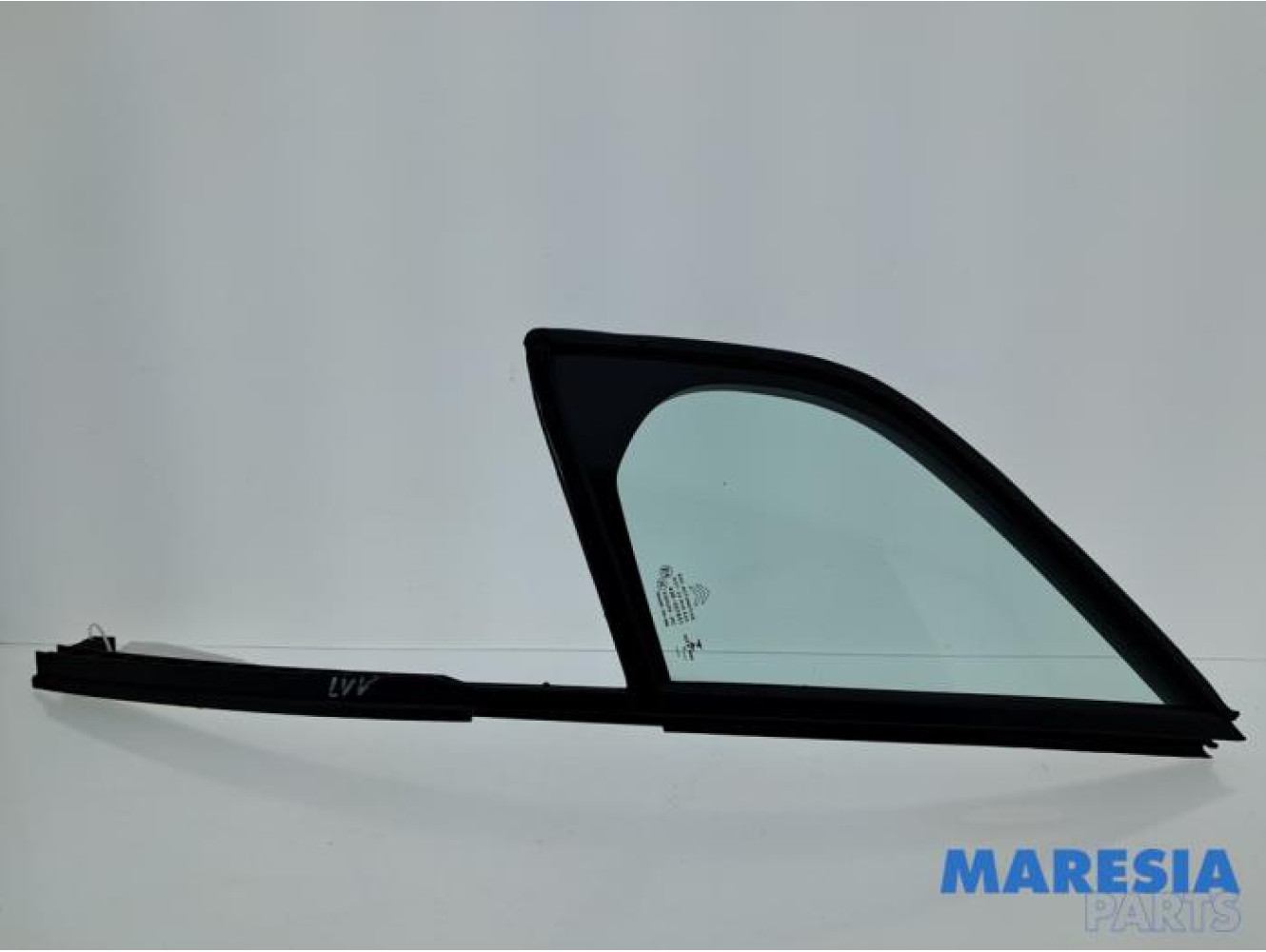 Citroen - C3 - Quarter light, front left