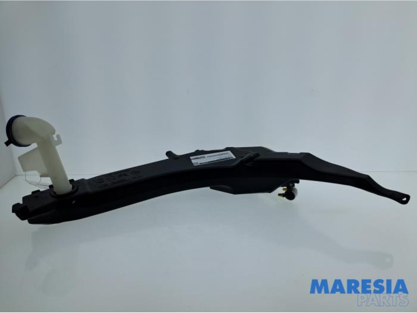 Peugeot - 308 - Front windscreen washer reservoir