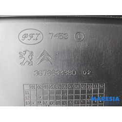 Peugeot - 308 - Fuse box