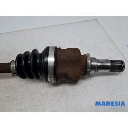 Peugeot - 107 - Front drive shaft, left