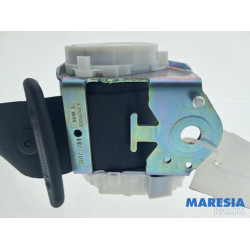 Citroen - C3 - Rear seatbelt, centre