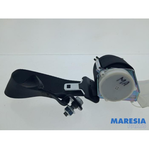 Citroen - C3 - Rear seatbelt, centre