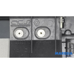 Renault - Espace - Sliding headliner mechanism