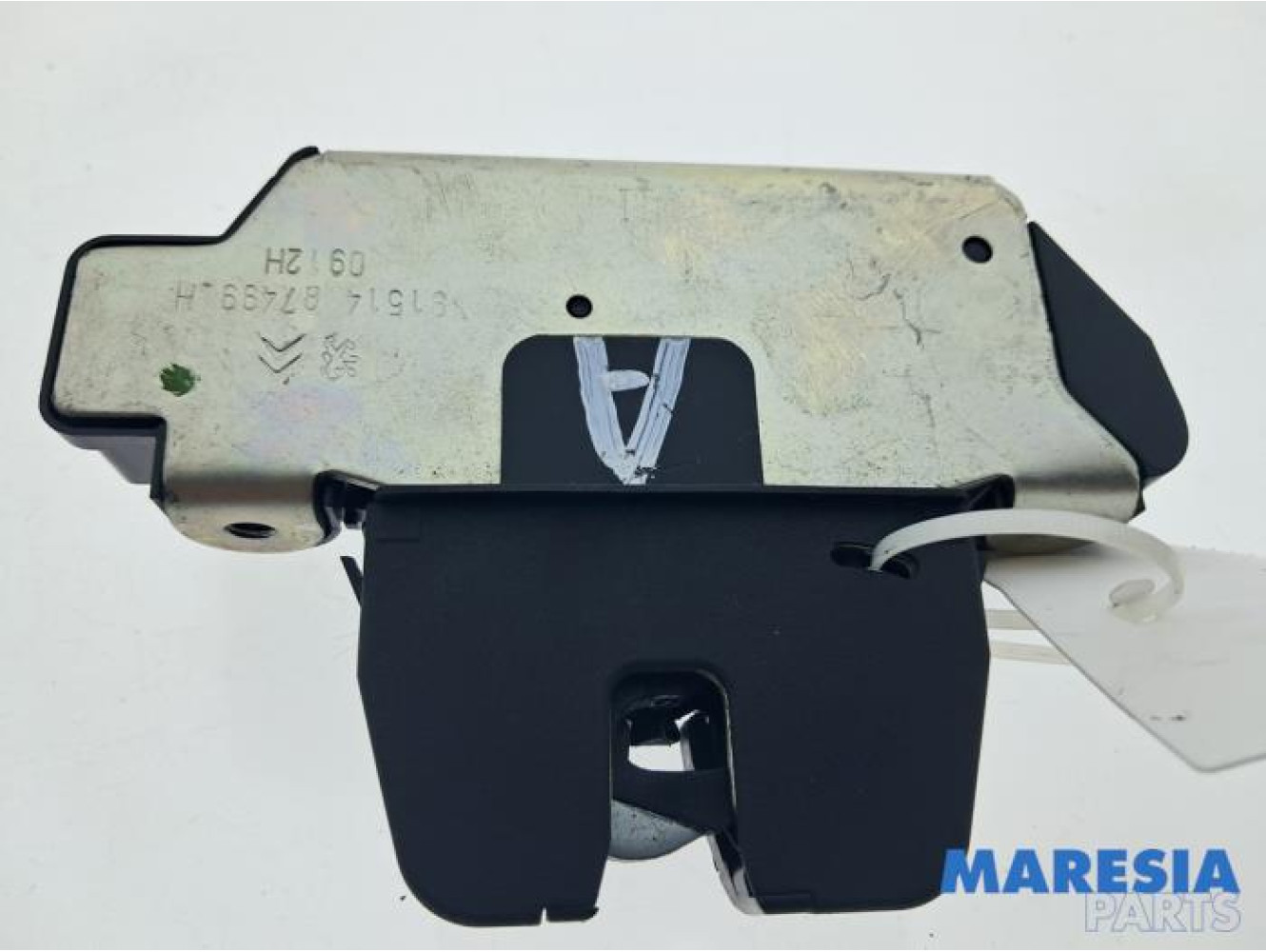 Citroen - C3 - Tailgate lock mechanism