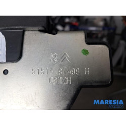Citroen - C3 - Tailgate lock mechanism