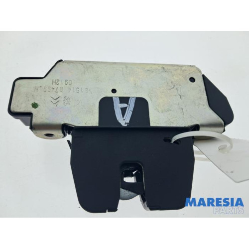 Citroen - C3 - Tailgate lock mechanism