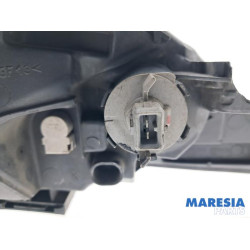 Peugeot - 107 - Scheinwerfer links
