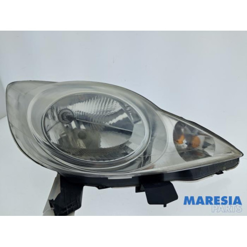 Peugeot - 107 - Koplamp rechts