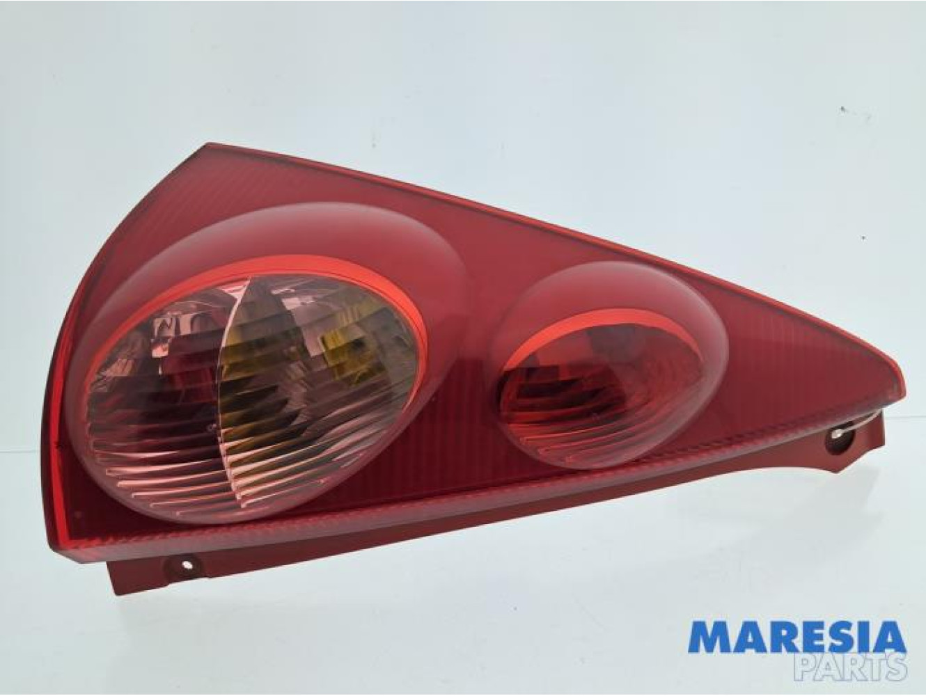 Peugeot - 107 - Taillight, left
