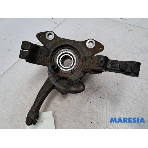 Fiat - 500 - Knuckle, front right