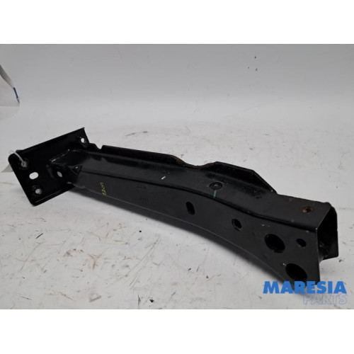 Fiat - Panda - Front part support