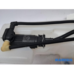 Fiat - Panda - Front windscreen washer reservoir