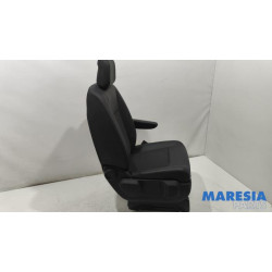 Opel - Vivaro - Seat, right