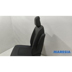 Opel - Vivaro - Seat, right