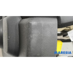 Opel - Vivaro - Seat, right