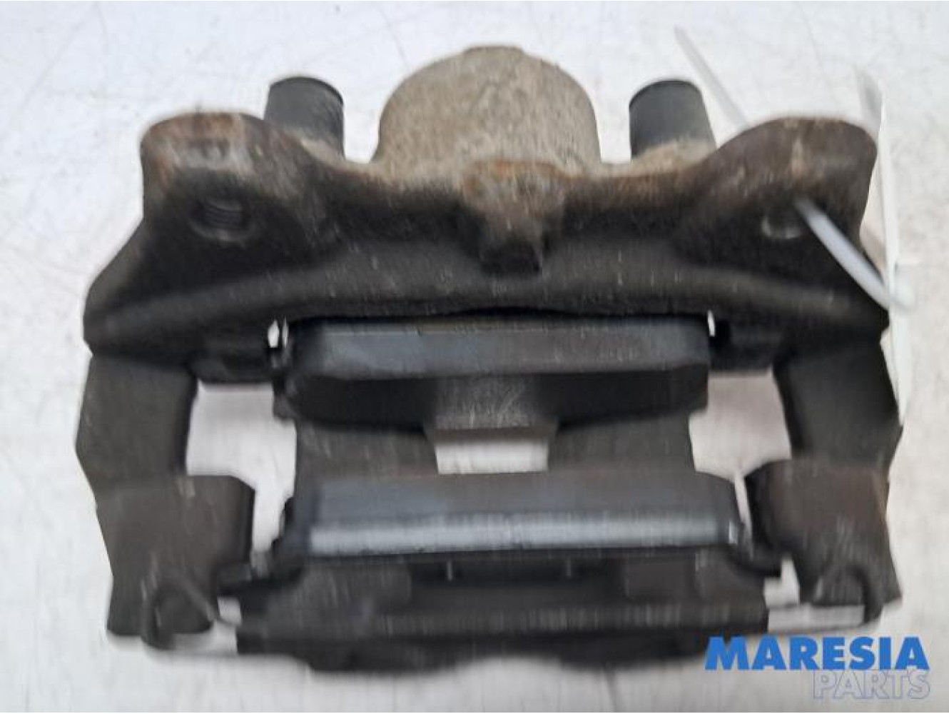 Renault - Twingo - Front brake calliper, right