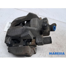 Renault - Twingo - Front brake calliper, right