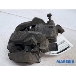 Renault - Twingo - Front brake calliper, left
