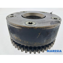Renault - Clio - Camshaft sprocket