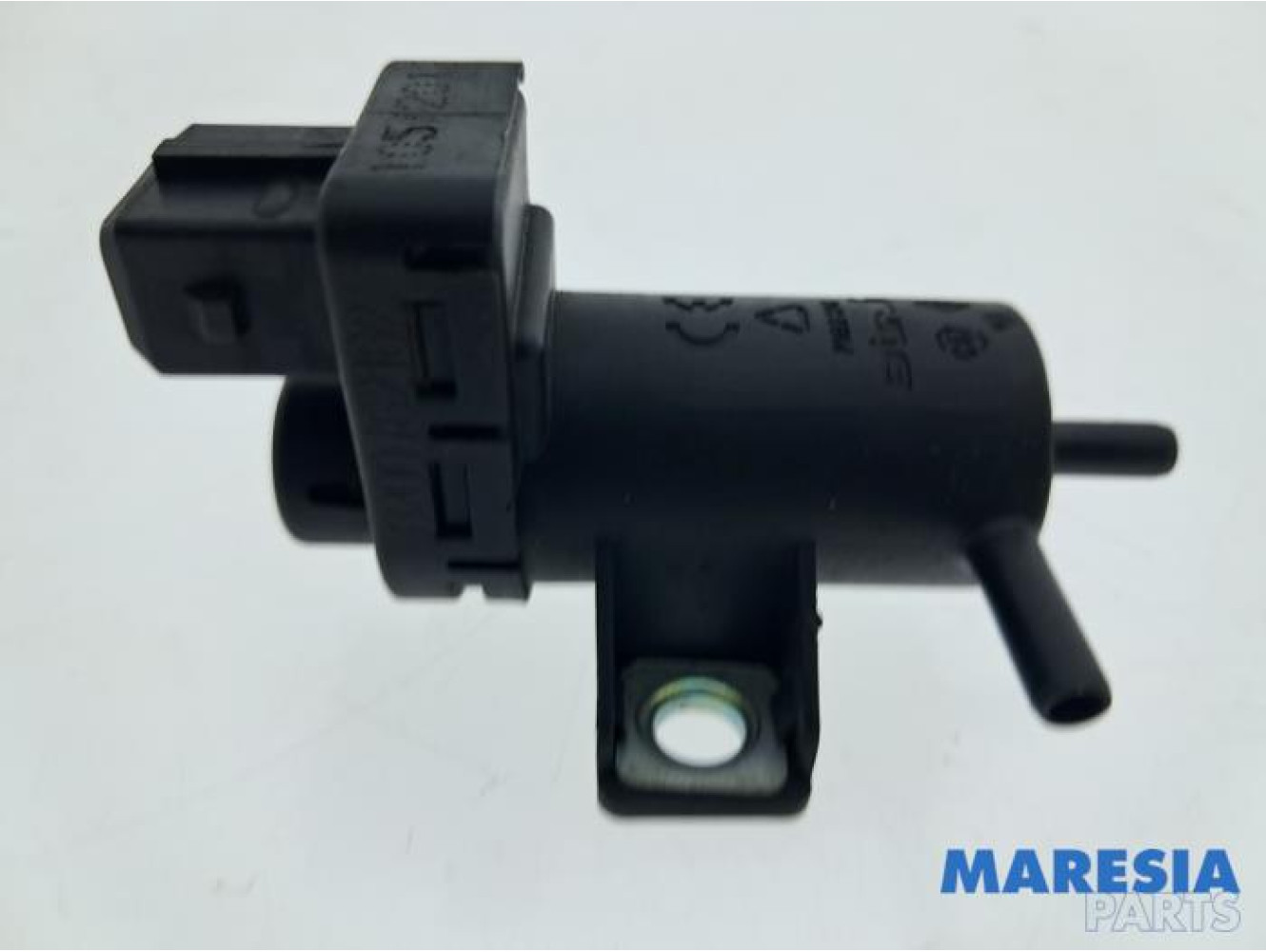 Renault - Clio - Turbo pressure regulator